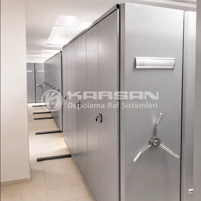 Kapalı Kasa Raf Si̇stemleri̇